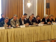 Περιφέρεια: Πρόταση στήριξης μικρών και μεσαίων επιχειρήσεων με πόρους του ΕΣΠΑ - Συνάντηση σήμερα στην Αθήνα